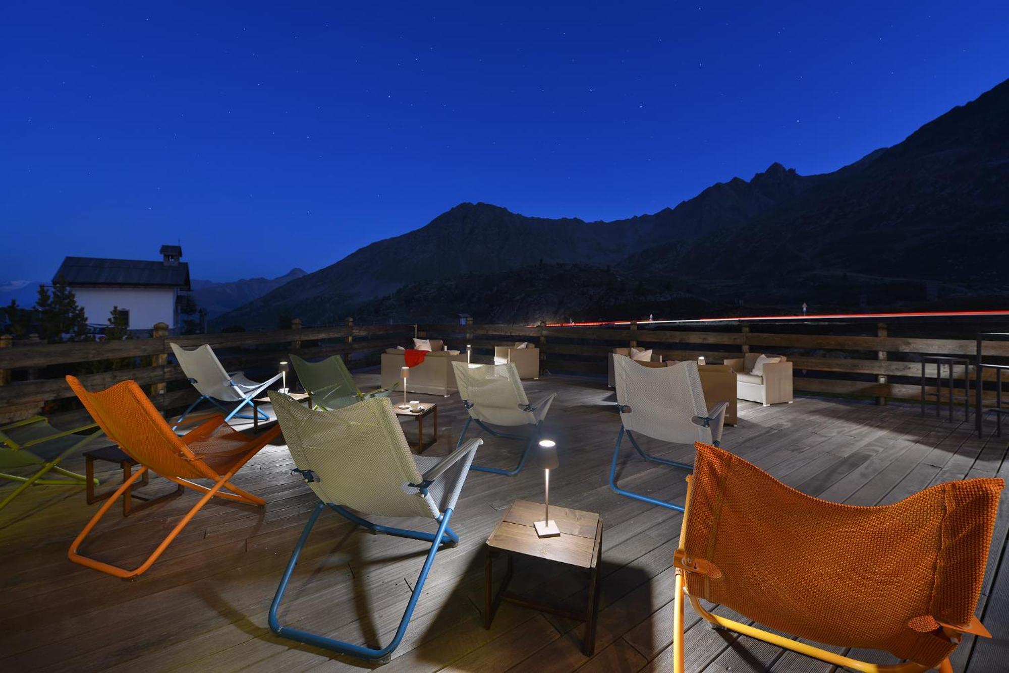 Hotel Interalpen Isolaccia Esterno foto