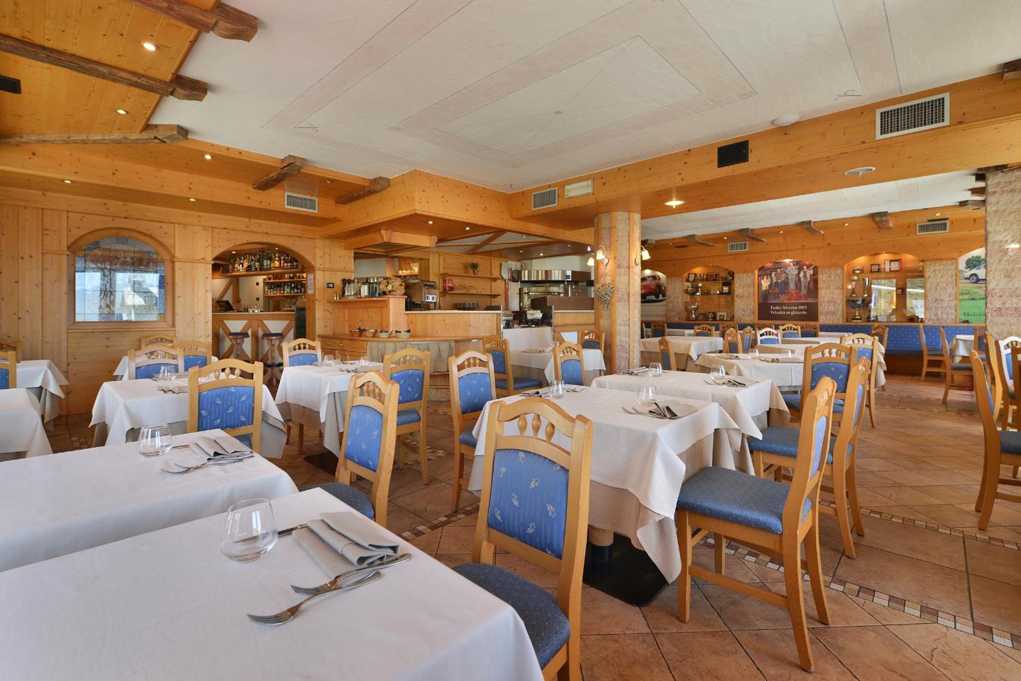 Hotel Interalpen Isolaccia Esterno foto