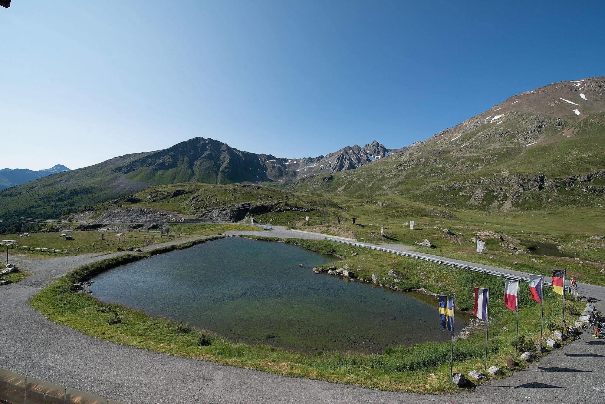 Hotel Interalpen Isolaccia Esterno foto