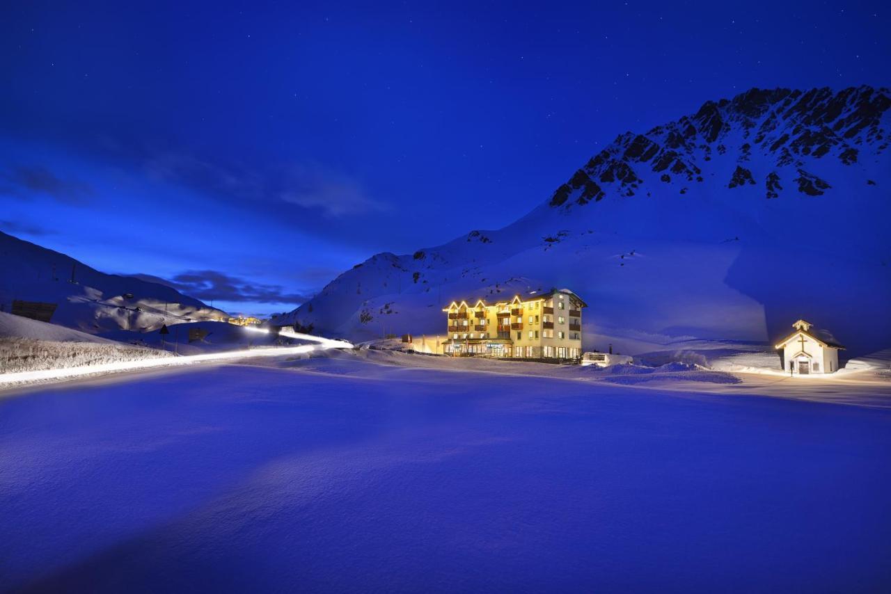 Hotel Interalpen Isolaccia Esterno foto